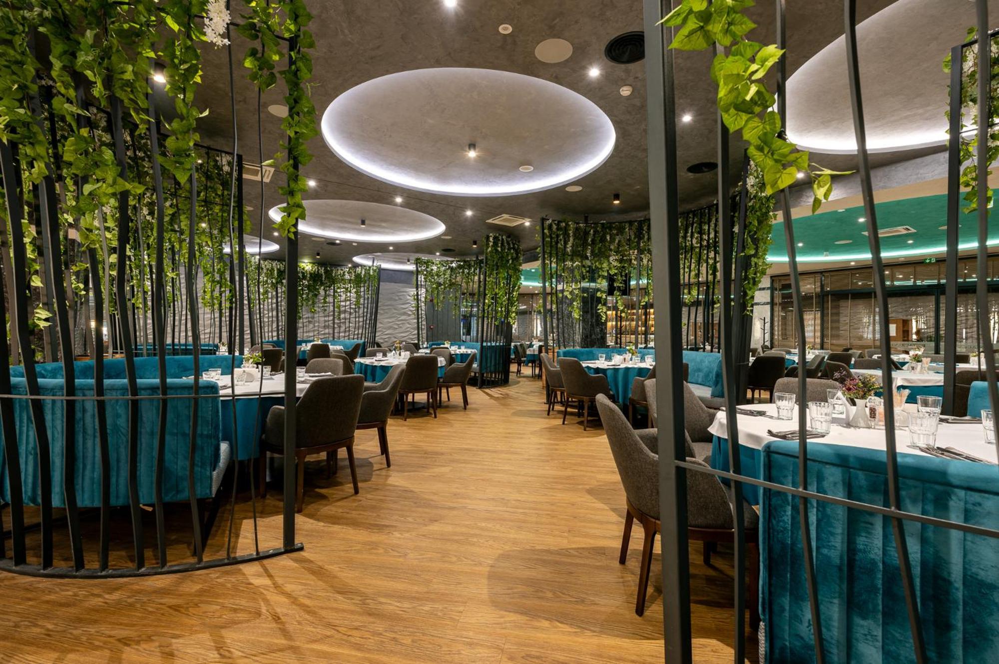 Empire Balneo & Spa Hotel Hiszarja Kültér fotó