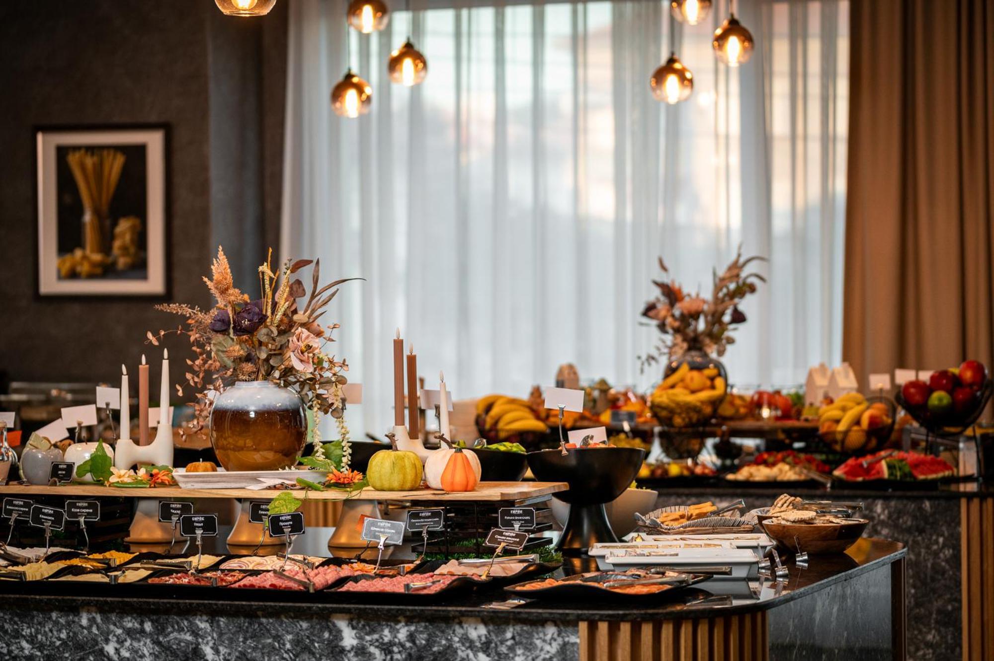 Empire Balneo & Spa Hotel Hiszarja Kültér fotó